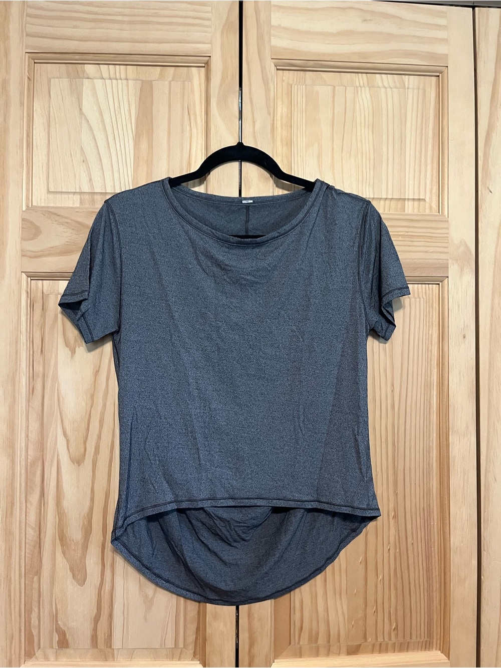 Lululemon High Low Shirt Size 6 Grey